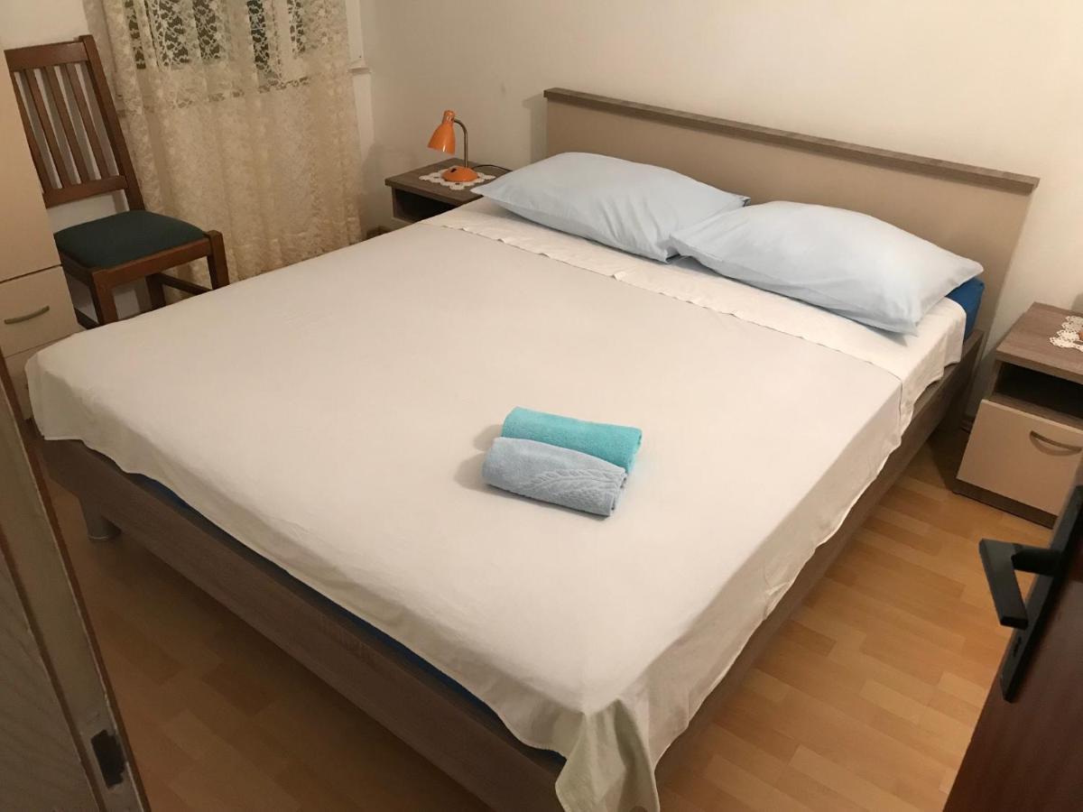 Maria Apartments Vodice Bagian luar foto