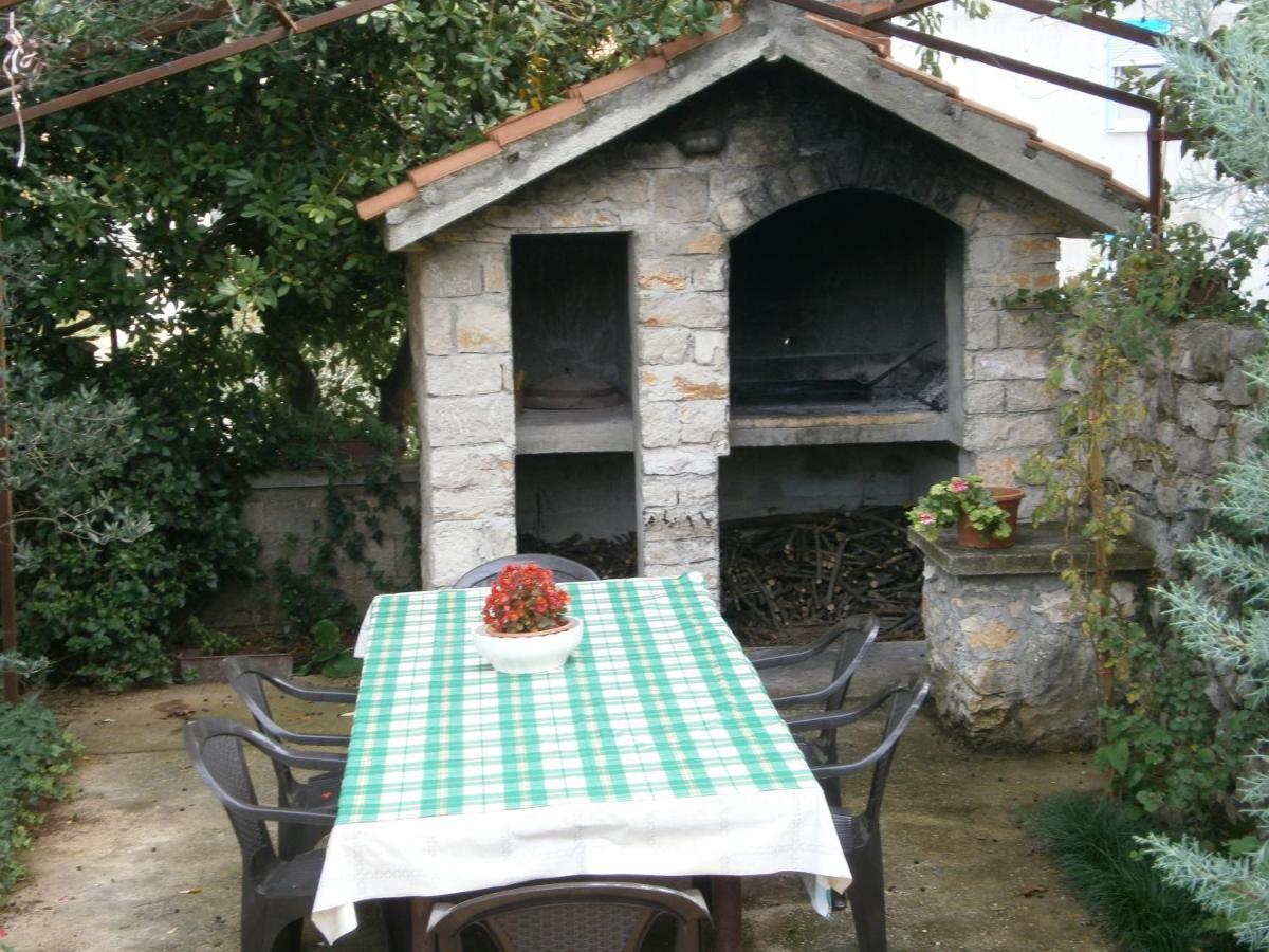 Maria Apartments Vodice Bagian luar foto
